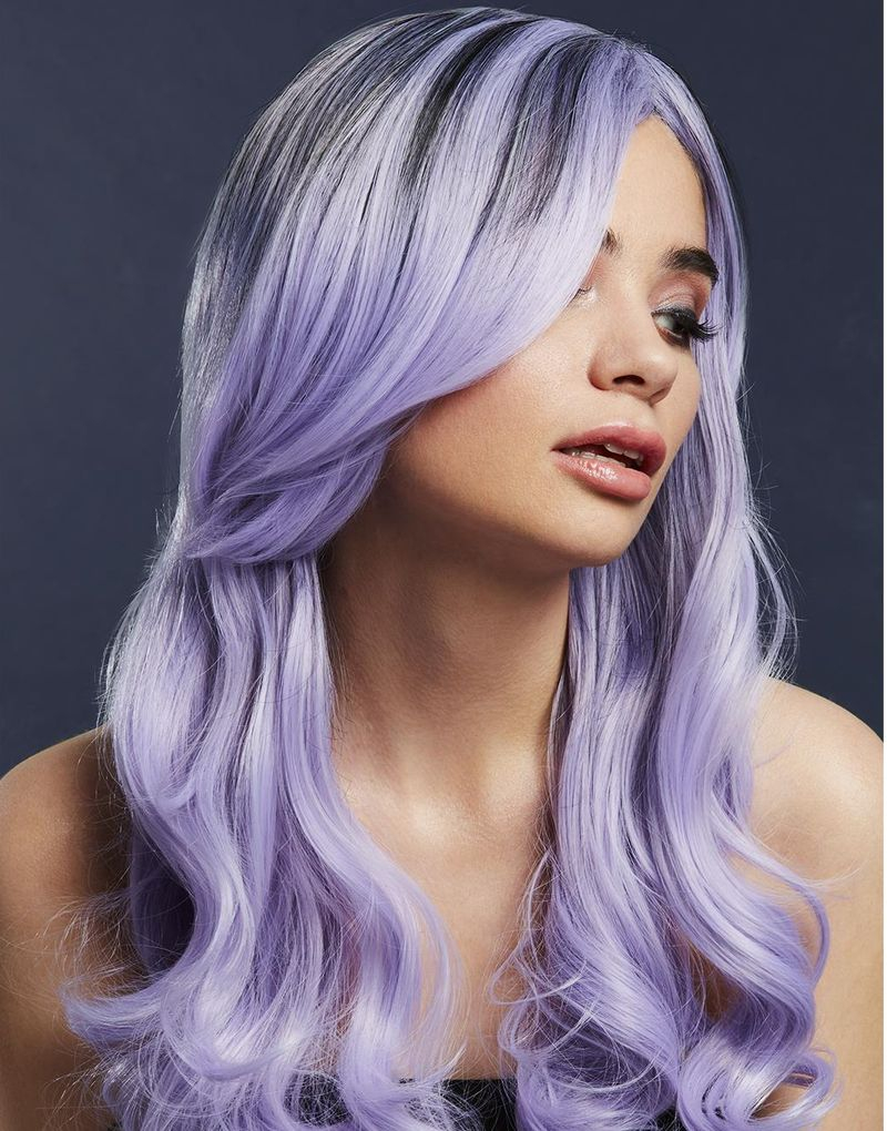 Khloe Deluxe Wig - Kan Styles! - Ljuslila Peruk med Vågor